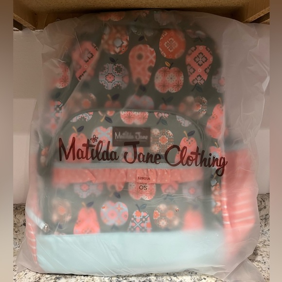 NWT Matilda Jane CeCe Apple Print Backpack - Picture 5 of 5